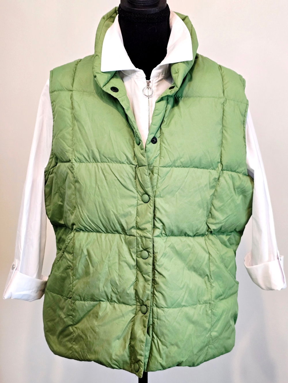 Lands’ End Green Puffer Vest Women’s Large Snap Front Quilted Lightweight